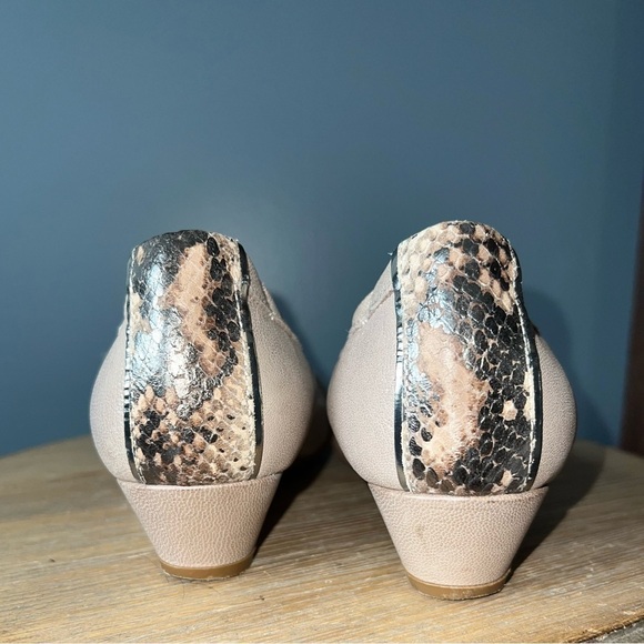 AGL Attilio Giusti Leombruni Wedge Pump - Picture 3 of 9